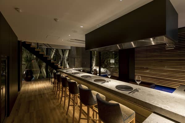 ザ テンダーハウス