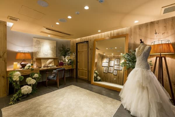 ザ テンダーハウス