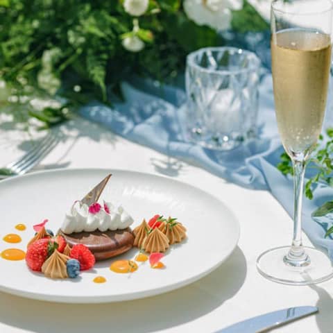 【早期申込割50万円分付き★ウェディングプラン】2027年の挙式披露宴