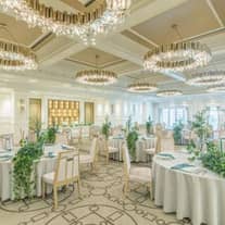 【おふたりでのご来館で!】人気ブランドコスメや記念日に飲みたいオリジナル☆スパークワインをプレゼント