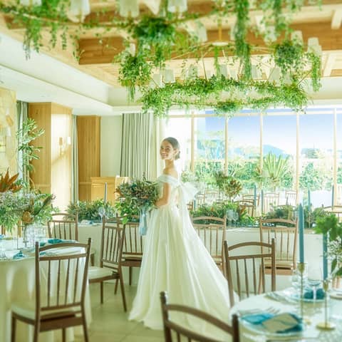 【公式】ラグナヴェール広島 – 八丁堀電停徒歩1分の結婚式場