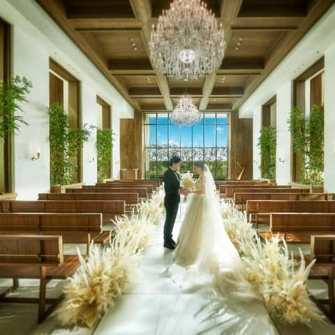 【公式】ラグナヴェール広島 – 八丁堀電停徒歩1分の結婚式場