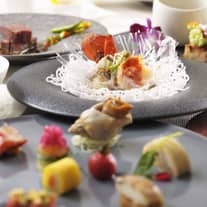 ランチorディナー試食が当日可能(貸切の場合は後日使える試食チケットプレゼント)