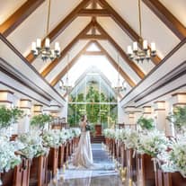 心に残る挙式をより自由に。挙式料15万円分を特別プレゼント