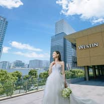 【3周年記念】衣装25万円割引・装花/写真10%割引など最大25大特典!1件目来館限定特典もご用意!